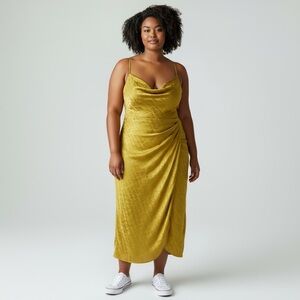 PrettyLittleThing Strapless Lime Dress